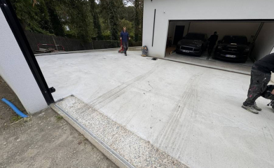 Cour et Parking en moquette de pierre Yvelines 78 image 
