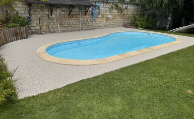 Moquette de pierre plage de piscine image 