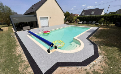 Moquette de pierre pour plage de piscine Loir-et-Cher image 
